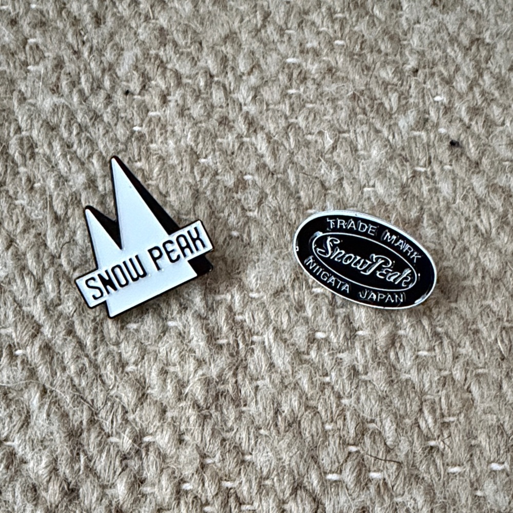 Snow Peak White and Black Enamel Pins
